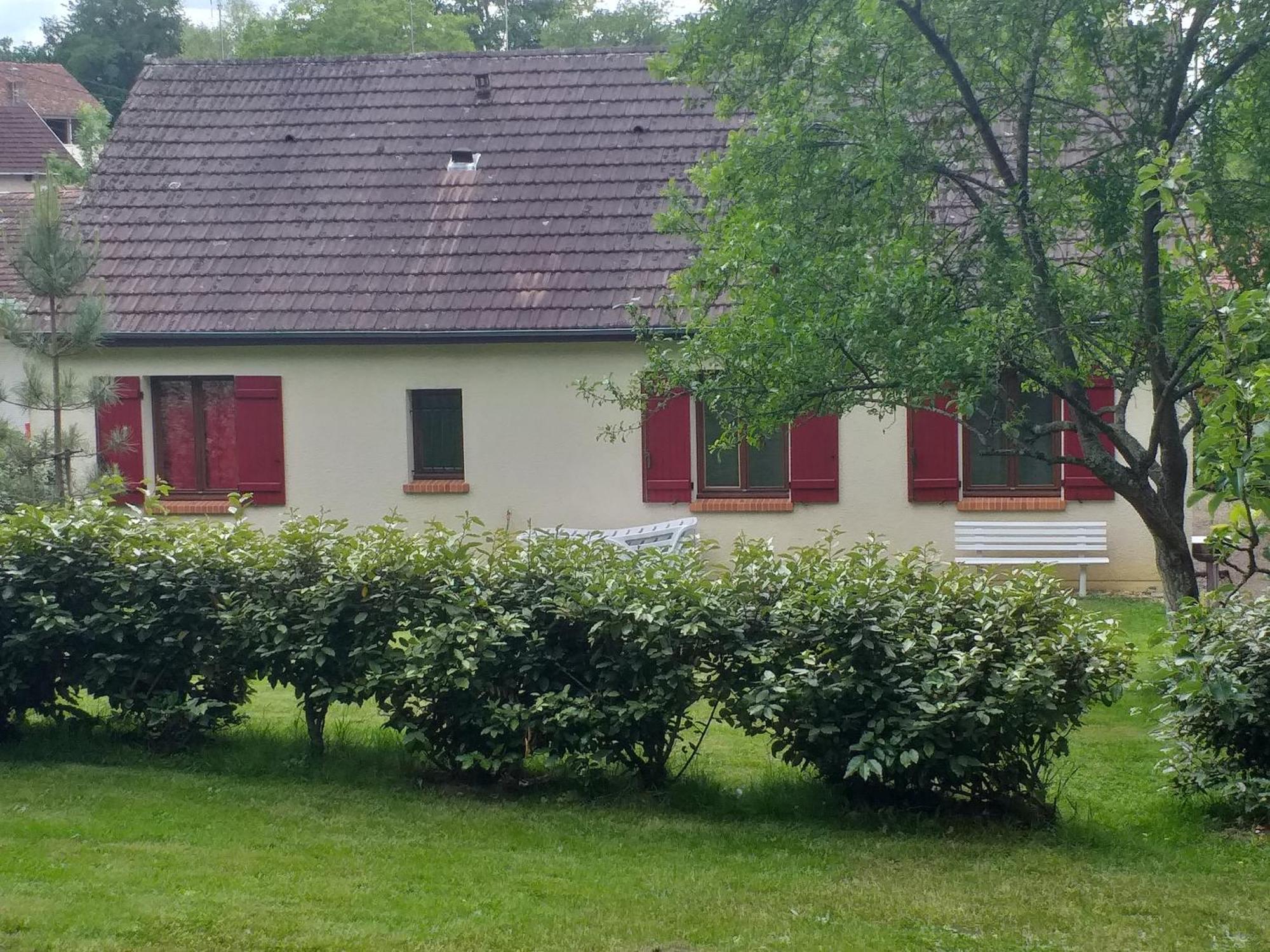 Vila La Griotterie Saint-Amand-en-Puisaye Exteriér fotografie