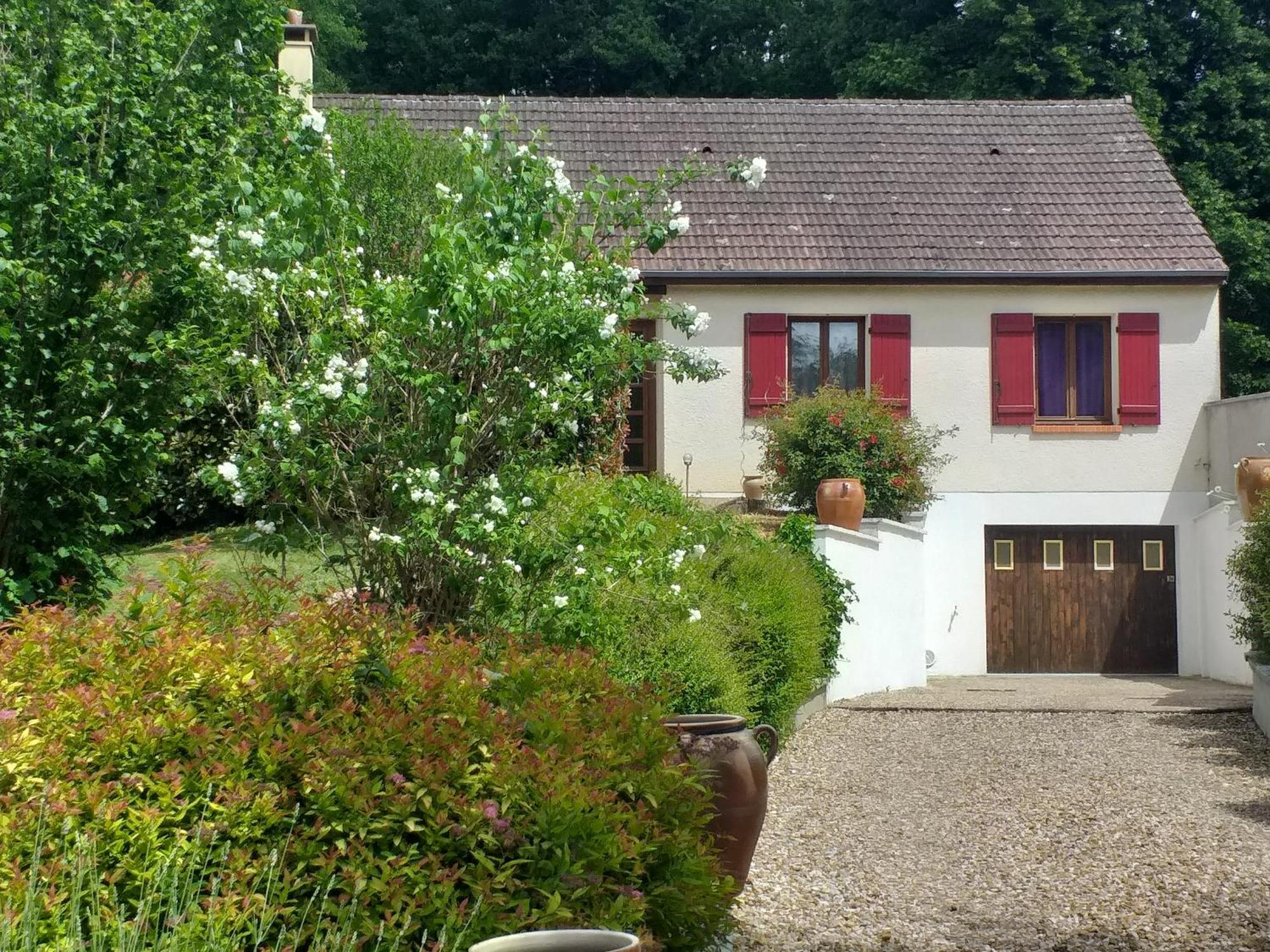 Vila La Griotterie Saint-Amand-en-Puisaye Exteriér fotografie